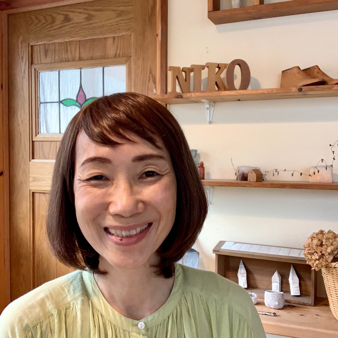 医療用ウィッグ（アンベリール）の被り方♪ | アピアランスサロンにこ